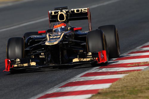 Romain Grosjean a bordo del Lotus E20
