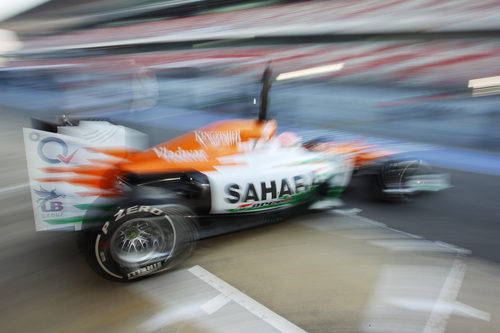 Paul di Resta abandona el 'box' de Force India