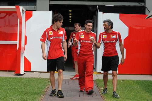 Fernando Alonso llega a Albert Park