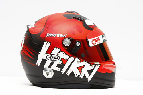 Nuevo casco de Heikki Kovalainen para 2012 (lateral)