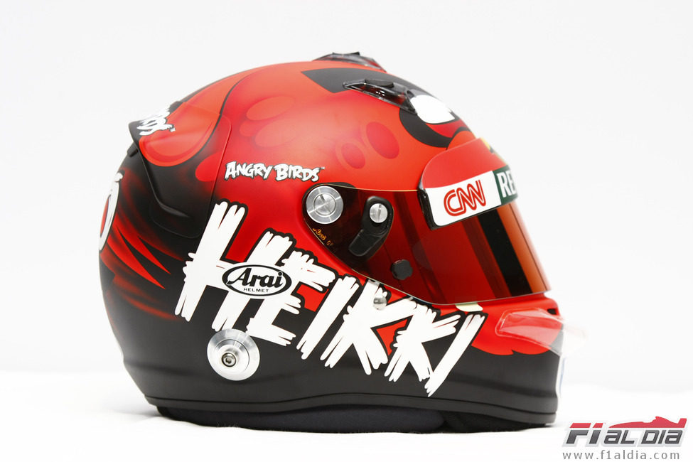 Nuevo casco de Heikki Kovalainen para 2012 (lateral)