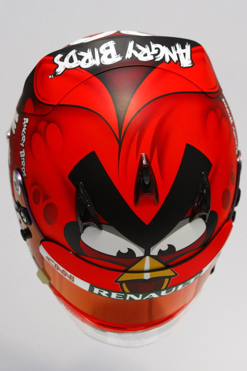 Nuevo casco de Heikki Kovalainen para 2012 (superior)