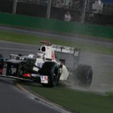 Kamui Kobayashi lucha con su C31 en Albert Park