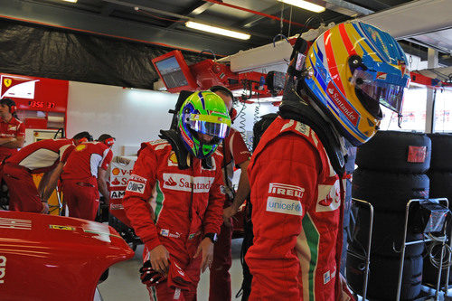Fernando Alonso y Felipe Massa listos para la clasificación