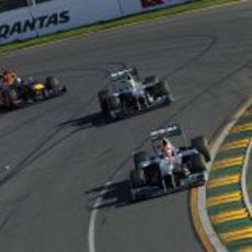 Los Mercedes realizaron una gran salida en Albert Park