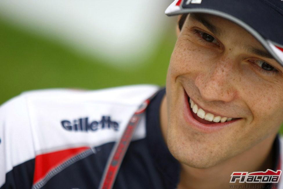 Bruno Senna sonriente en su primer Gran Premio como piloto de Williams