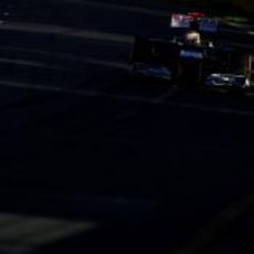 Pastor Maldonado rueda a toda velocidad en la clasificación del Gran Premio de Australia