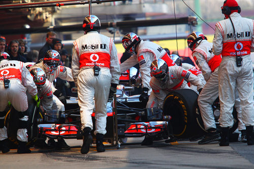 McLaren entrena los pit-stop