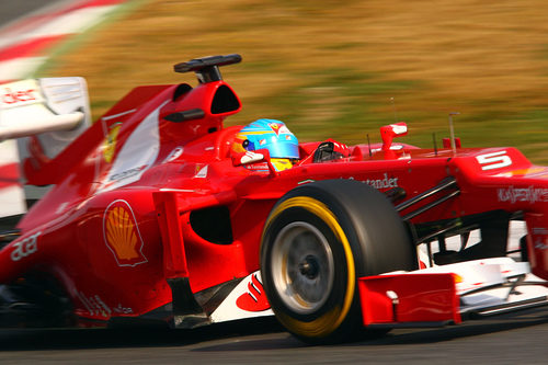 Fernando Alonso a toda velocidad en el F2012