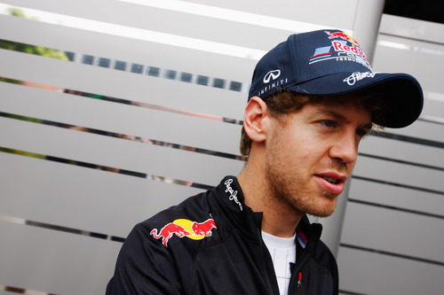 Sebastian Vettel en el motorhome de Red Bull