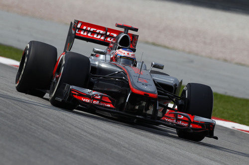 Jenson Button rueda en Sepang