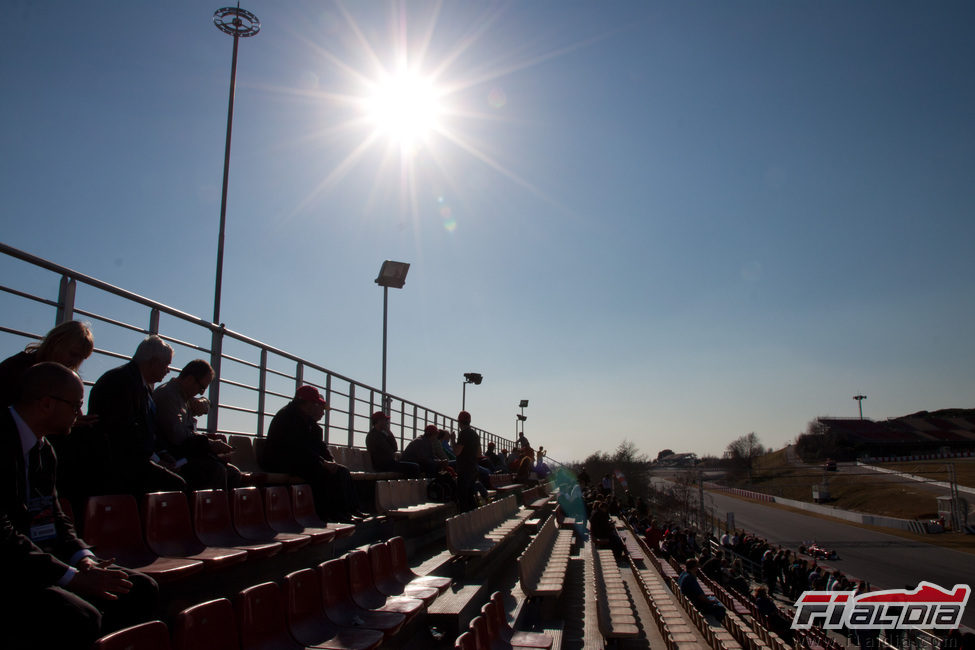 Gradas del circuito de Montmeló durante los test