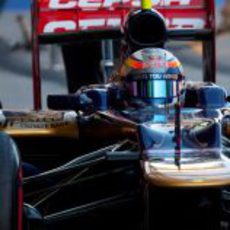 Jean-Eric Vergne subido al Toro Rosso