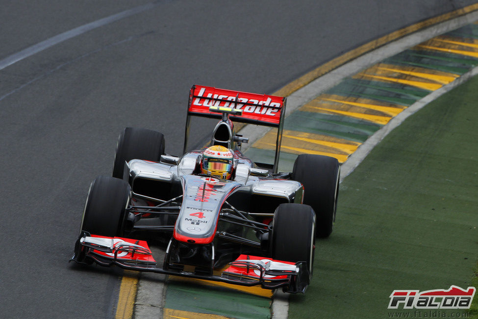 Lewis Hamilton durante la clasificación del GP de Malasia 2012