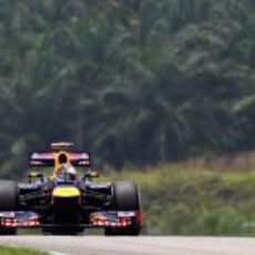 Sebastian Vettel saldrá 5º en el GP de Malasia 2012