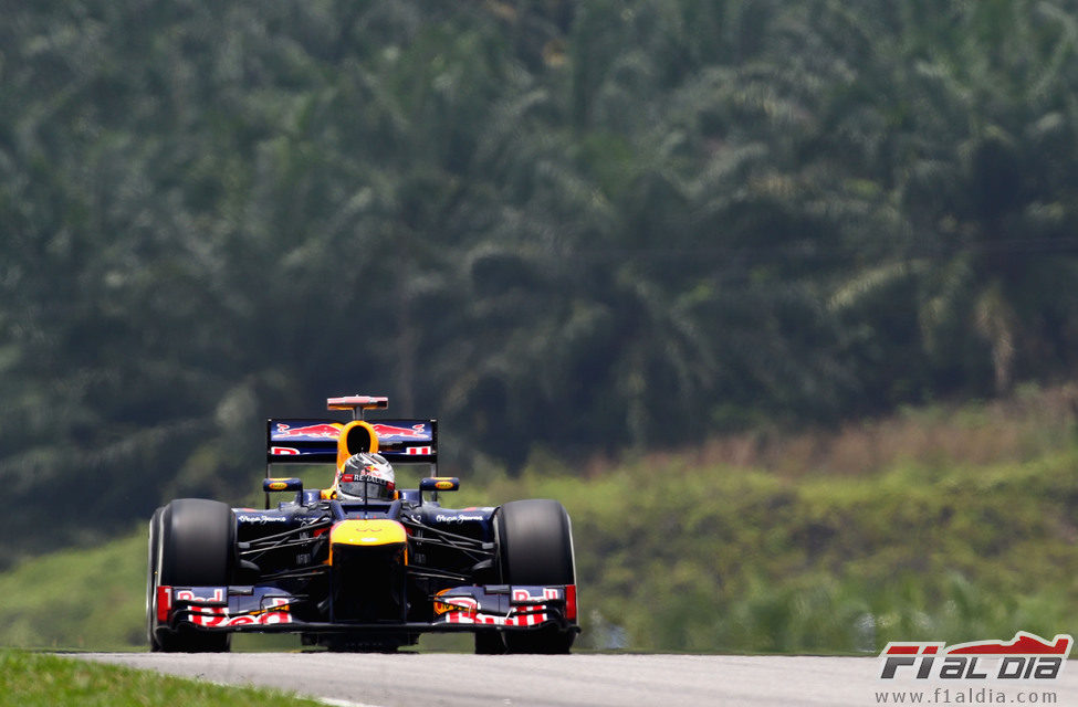 Sebastian Vettel saldrá 5º en el GP de Malasia 2012