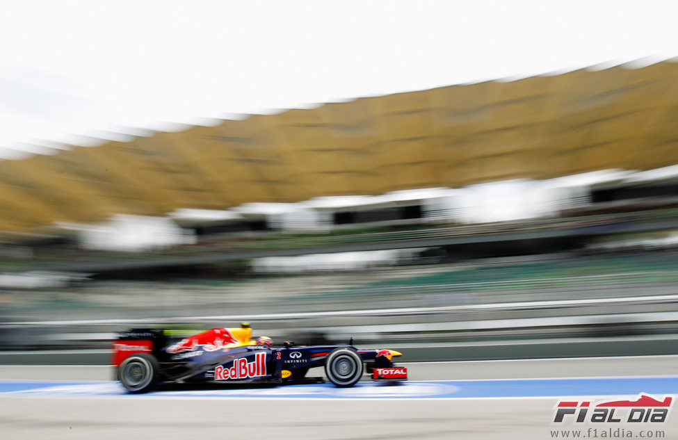 Mark Webber sale a clasificar en Malasia
