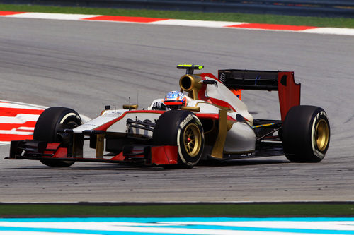 Narain Karthikeyan en la clasificación del GP de Malasia 2012