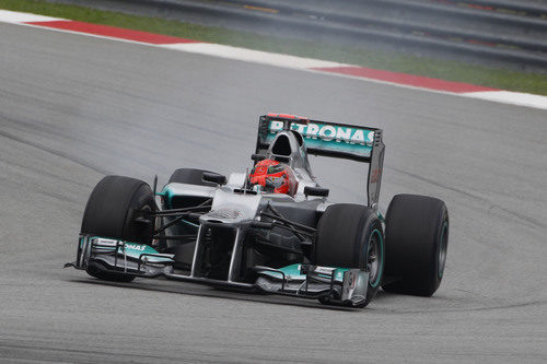 Michael Schumacher consigue el tercer puesto en clasificación en Sepang