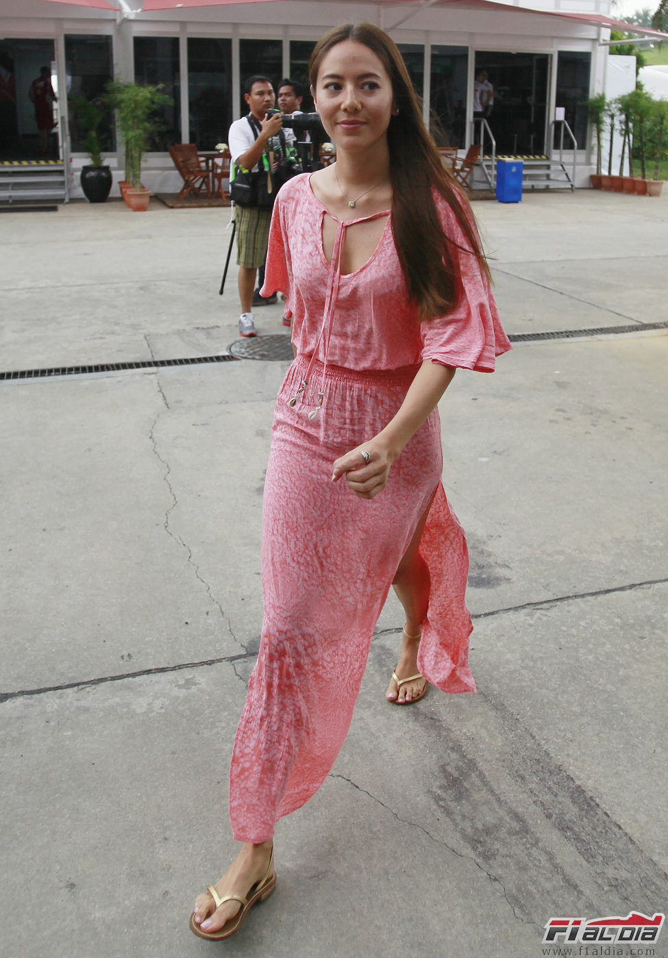 Jessica Michibata en el 'paddock' de Sepang