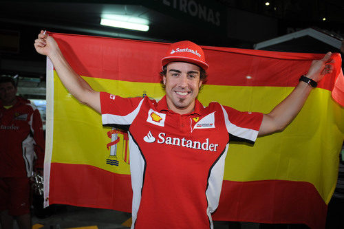 Fernando Alonso muy contento con su victoria en Malasia 2012