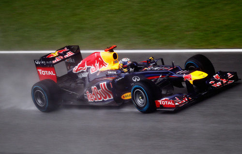 Sebastian Vettel rueda a los mandos del RB8