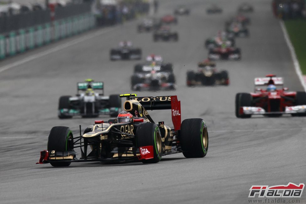 Romain Grosjean tras la salida del GP de Malasia 2012