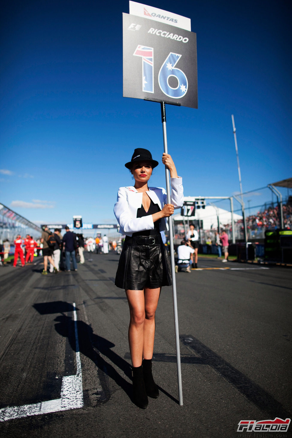 La 'pitbabe' de Daniel Ricciardo en el GP de Australia 2012