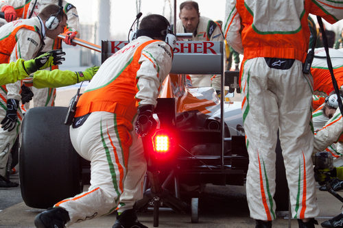 Parada en boxes del equipo Force India