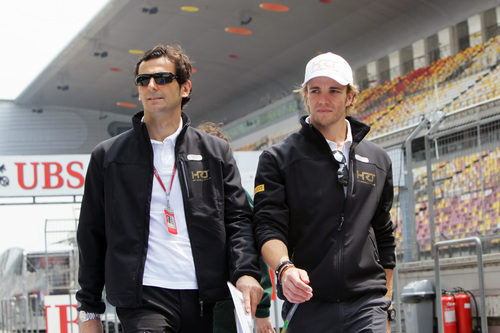 Pedro de la Rosa y Dani Clos en el GP de China 2012