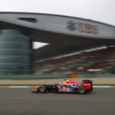 Sebastian Vettel rueda en la clasificación del GP de China