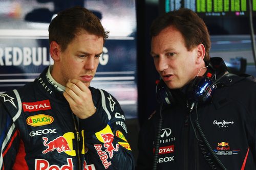 Christian Horner habla con Sebastian Vettel después de la clasificación de Shanghái