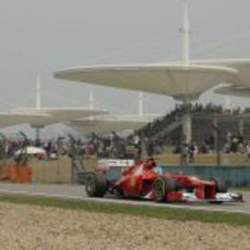 Fernando Alonso durante la clasificación del GP de China