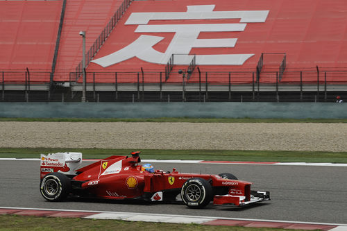 Fernando Alonso durante los terceros libres del GP de China