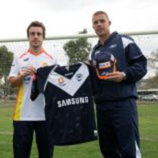 Una camiseta del Melbourne Victory para Alonso