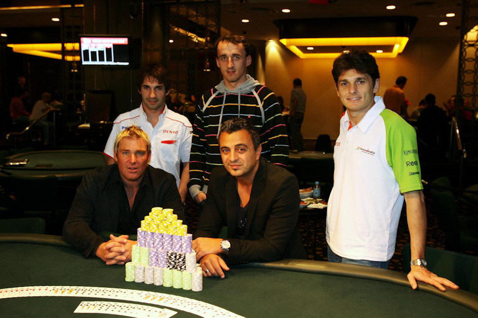 Fisichella, Glock y Kubica jugando al poker