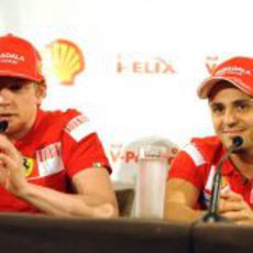 Massa y Raikkonen en Australia