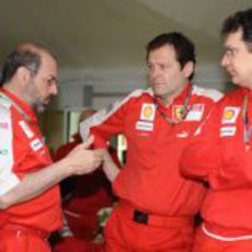 Tres miembros del equipo Ferrari