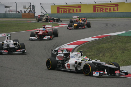 Los dos Sauber ruedan en China