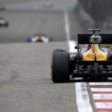 Vista trasera del CT01 de Heikki Kovalainen en China