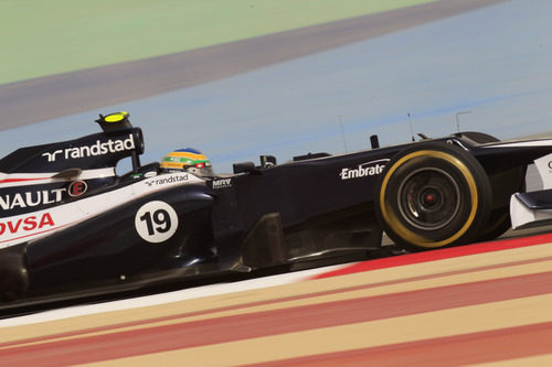 Bruno Senna rueda en Sakhir con el FW34