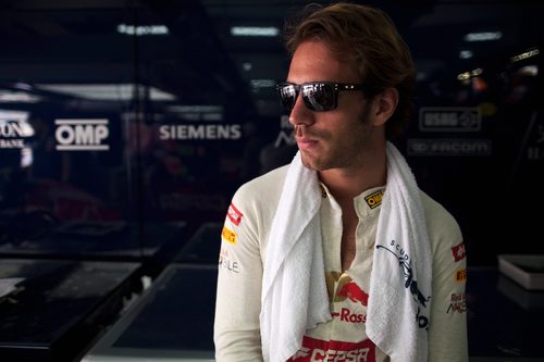 Jean-Eric Vergne durante los segundos libres de Baréin