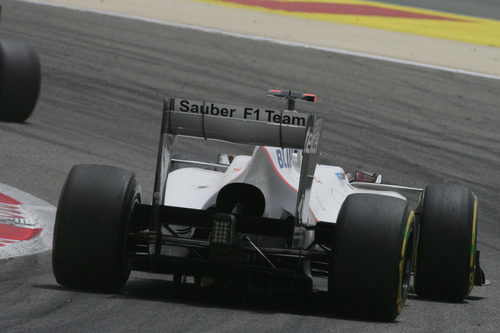 Parte trasera del Sauber de Kobayashi en Baréin