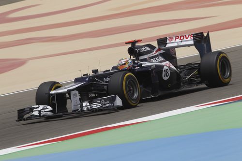 Pastor Maldonado durante la clasificación del GP de Baréin