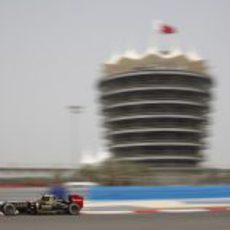 Romain Grosjean exprime su E20 en Sakhir