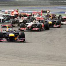 Sebastian Vettel lidera el GP de Baréin 2012