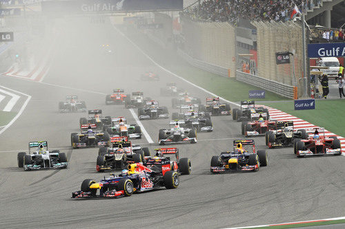 Primera curva del GP de Baréin 2012