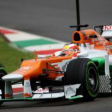 Jules Bianchi rueda en Mugello con el VJM05