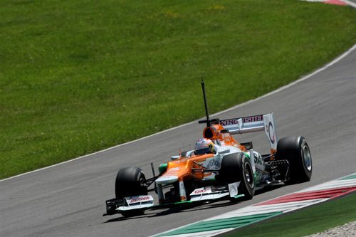 Paul di Resta rueda en el segundos día de test en Mugello