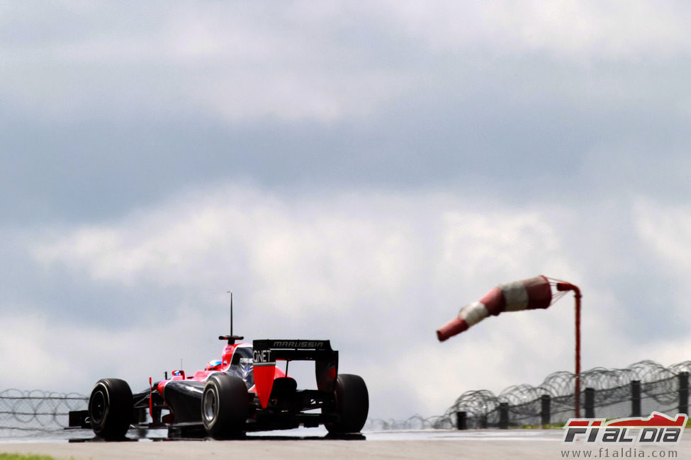 Fuerte viento en las pruebas de Marussia